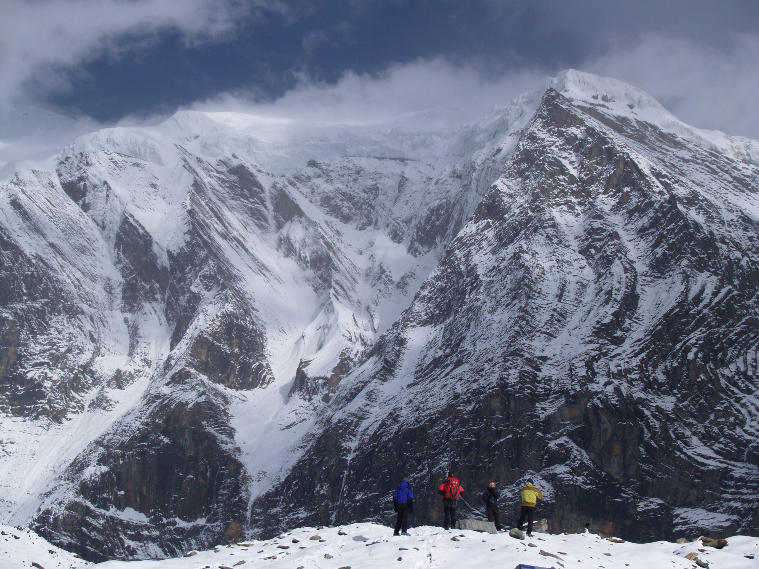 Nepal. Trekking del Dhaulagiri. Ascensión al Thapa Peak (6032m.)