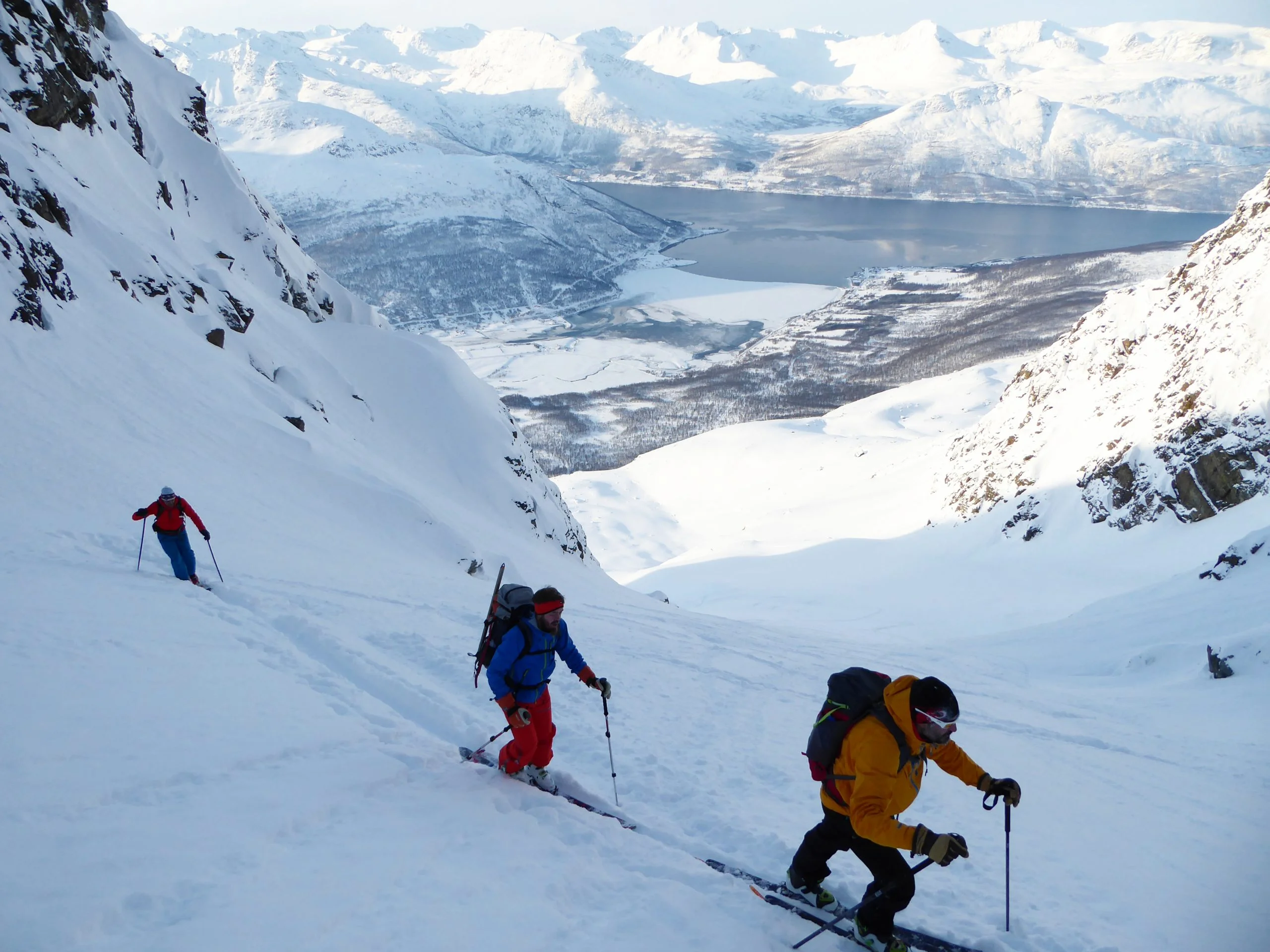 Alpes de Lyngen: esquí en el círculo polar ártico