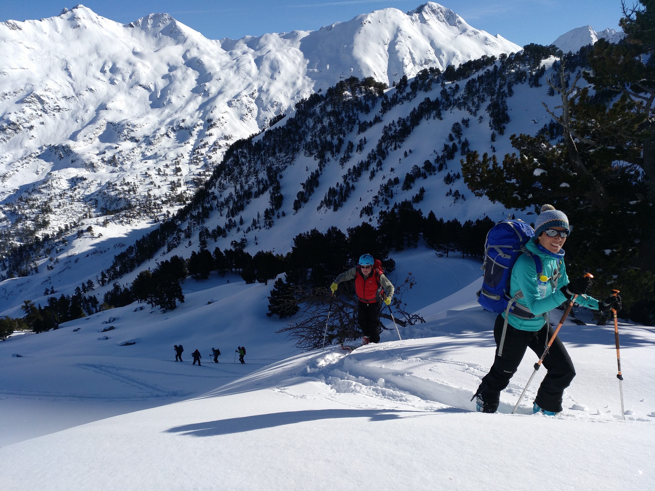 Vuelta al Aneto con esquís de montaña