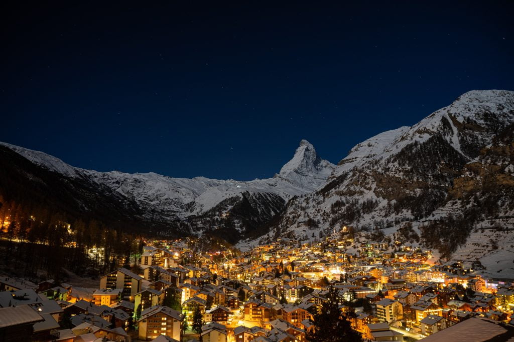 FOTO: Matterhorn_Zermatt_pexels-christian-buergi